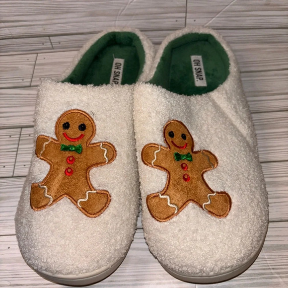 Oh Snap Gingerbread Christmas Slippers - size 13 - Picture 1 of 6